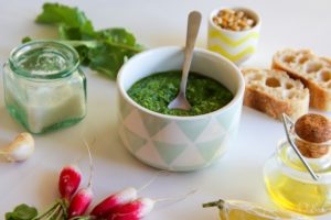 pesto de menthe recette Isabelle Tron Camille Palais Mathilde Rory Solène Geoffroy Estelle Bouillard Ninon Piault Naurhousehealthy pignon de pin anais dumas menthe