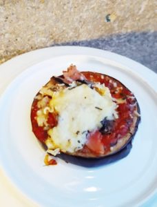 pizza aubergine tomate recette diététique fun healthy plaisir Isabelle Tron Camille Palais Mathilde Rory Solène Geoffroy Estelle Bouillard Ninon Piault Naurhouse